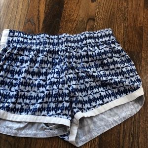 Gap fit shorts